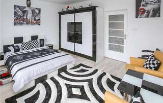 Дома для отпуска Holiday home Kraków Ul. Cechowa Краков Дом для отпуска с 4 спальнями-45